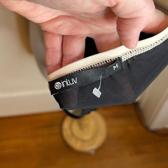 Dolls Kill Inluv Open back Black lace Bodysuit Size Medium New - Picture 5 of 6